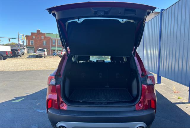 2021 ford escape se