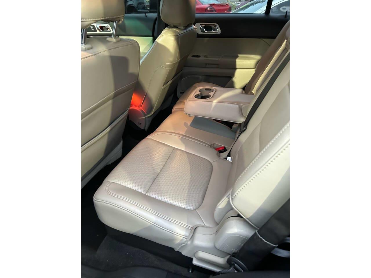 2012 ford explorer