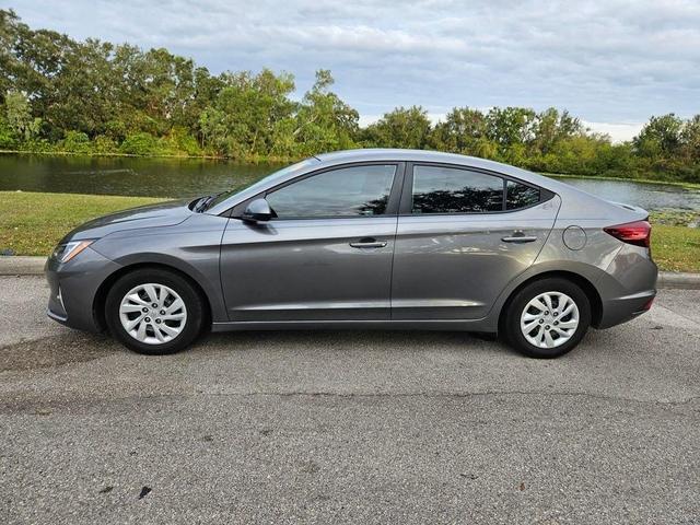 2020 hyundai elantra se