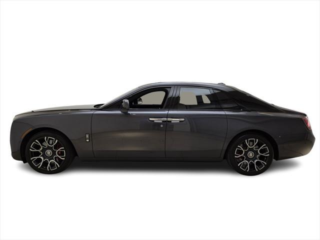 2022 rolls-royce ghost black badge