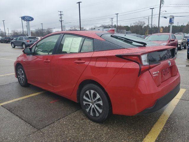 2020 toyota prius hybrid/ touchscreen/ blis/ lane-keeping in grand rapids, michigan