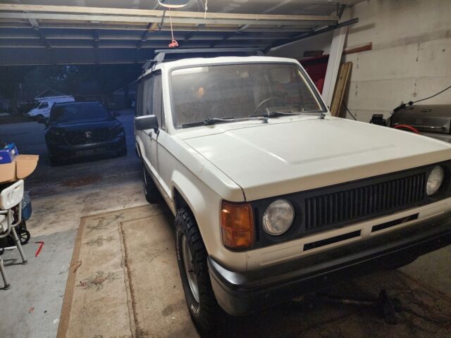 1986 isuzu trooper suv white 4wd manual ii