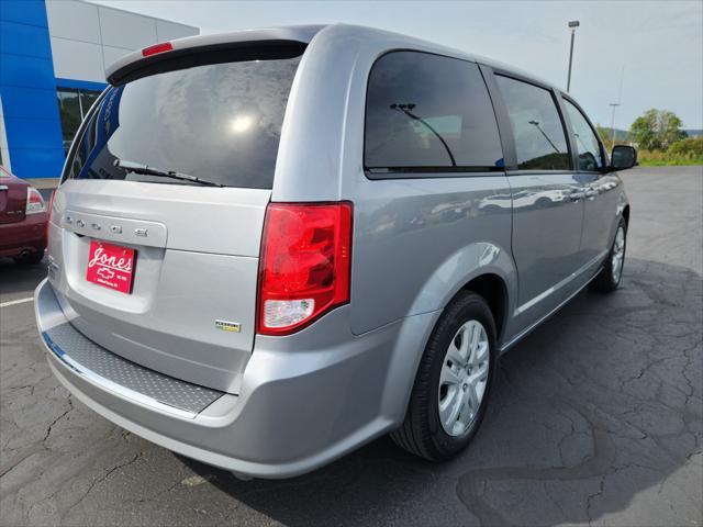 2018 dodge grand caravan se
