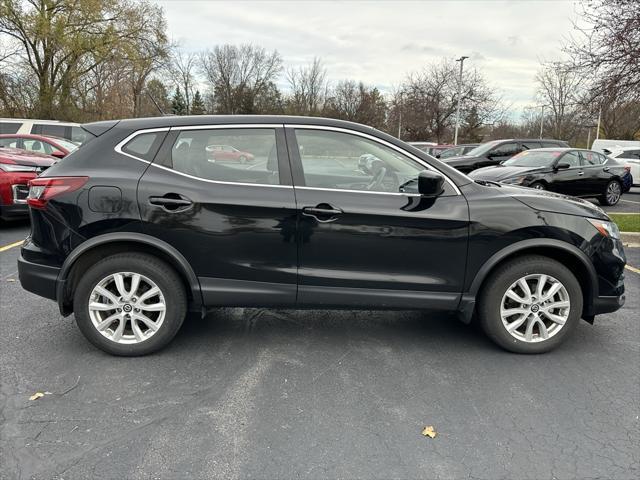 2021 nissan rogue sport s