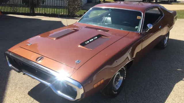1971 plymouth road runner coupe, #'s matching 383ci 300hp v8, 727 auto, 2-owner