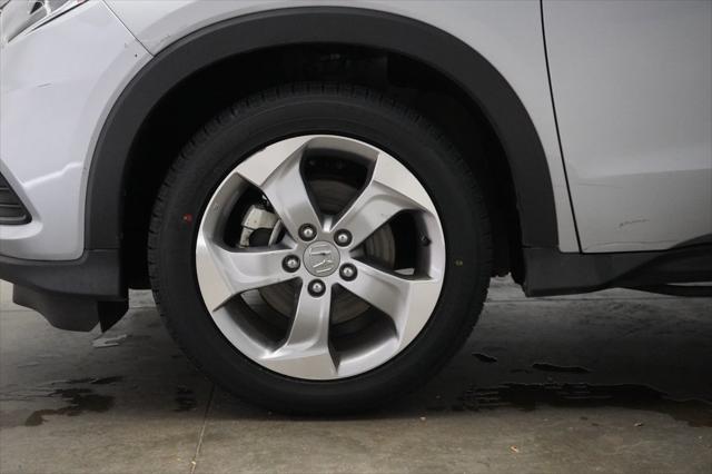 2022 honda hr-v lx