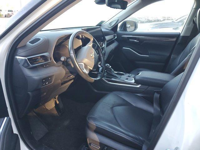 2023 toyota highlander hybrid limited