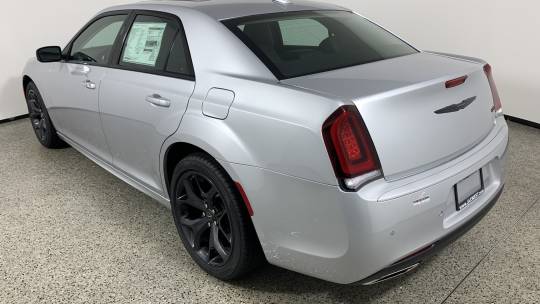 2023 Chrysler 300