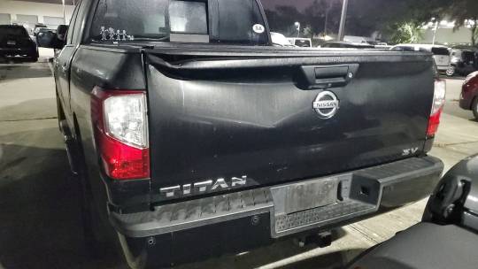 2017 Nissan Titan