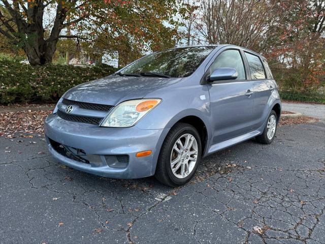 2006 scion xa base 4dr hatchback w/automatic