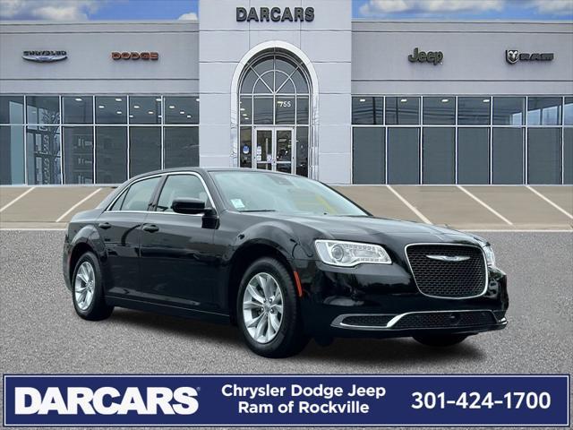 2023 chrysler 300 touring