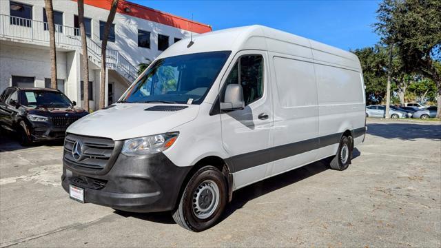 2022 mercedes-benz sprinter 2500 high roof