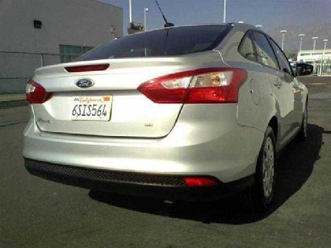 2012 ford focus se sedan 4d in riverside, ca