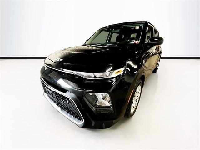 2022 kia soul lx