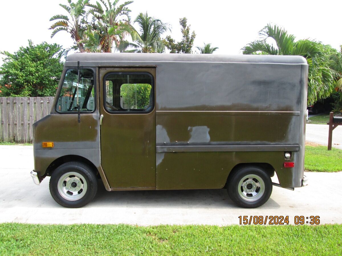 1968 chevrolet p10 van 2nd owner ,54 years