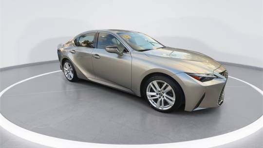 2023 Lexus IS