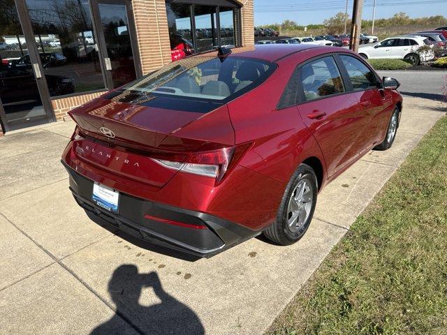2024 hyundai elantra se