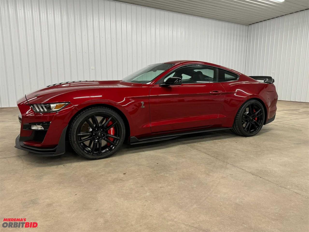 2021 ford mustang