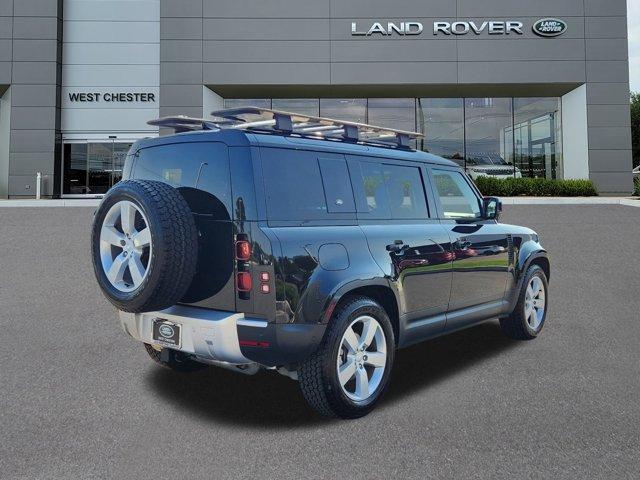 2024 land rover defender s