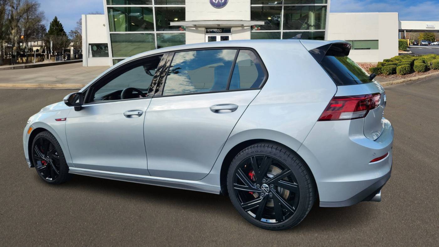 2023 volkswagen golf gti se
