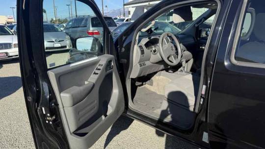 2015 Nissan Navara (Frontier)
