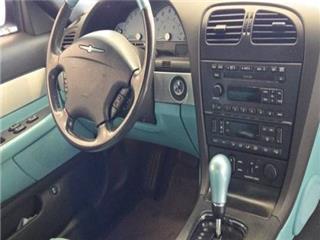 2002 Ford Thunderbird deluxe