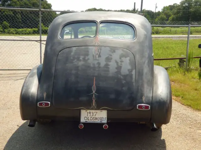 1937 oldsmobile 2 door slant back f-39 with 455 cid v-8