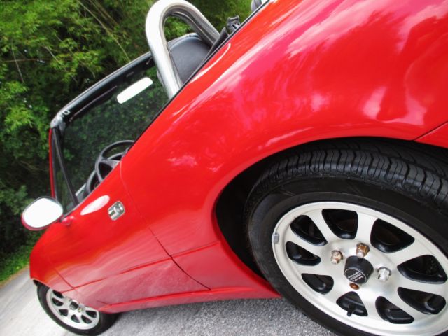 1990 mazda miata mx-5 (original car)