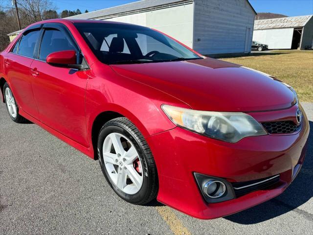 2013 toyota camry se