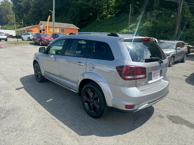 2020 dodge journey crossroad