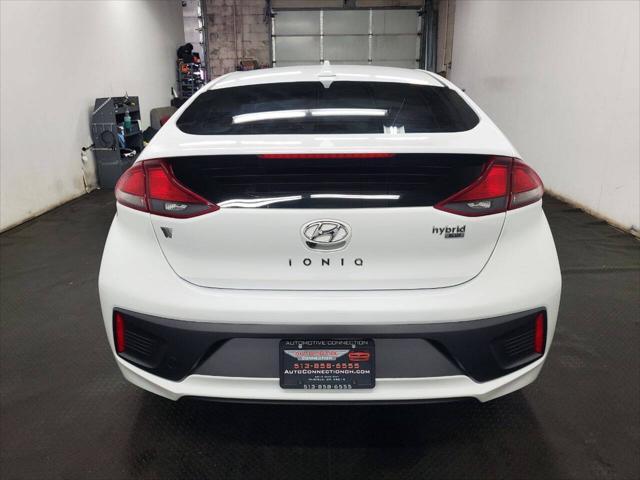 2022 hyundai ioniq hybrid blue