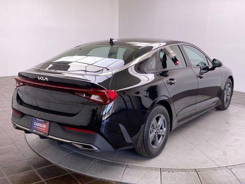 2022 kia k5