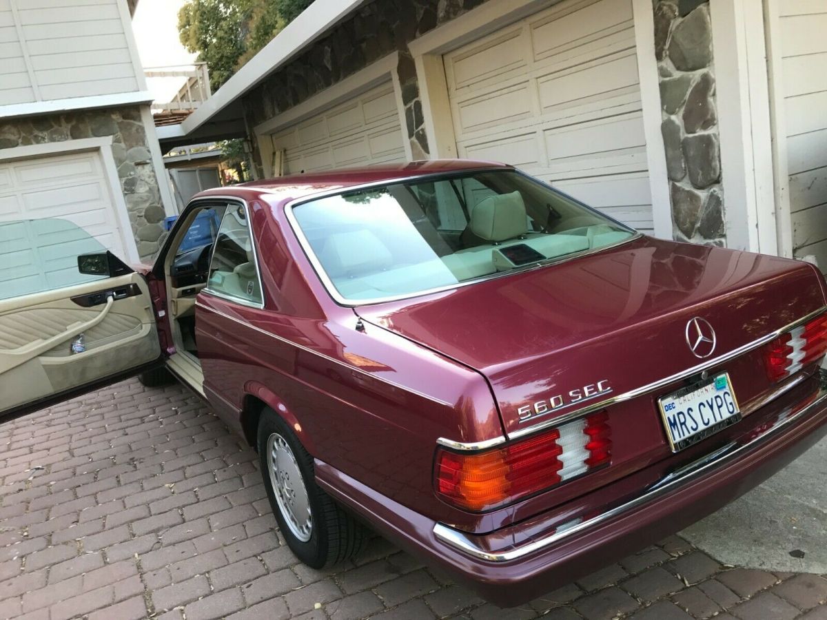 mercedes-benz 560sec 17,000 miles one owner since new