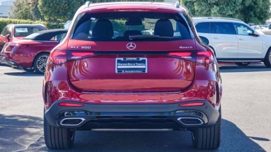 2025 Mercedes-Benz GLC