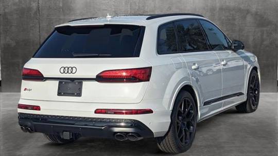 2025 Audi SQ7