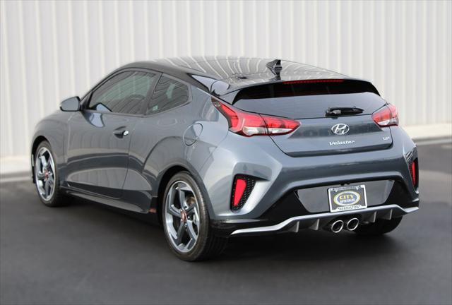 2020 hyundai veloster base