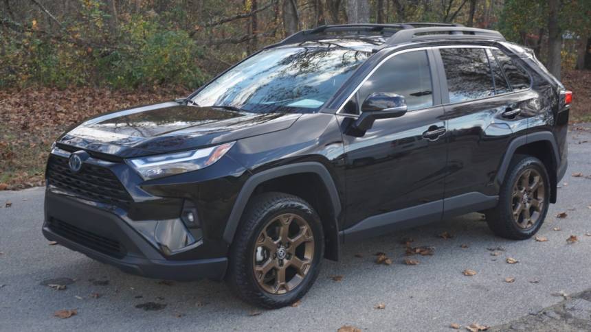 2023 toyota rav4 hybrid woodland edition
