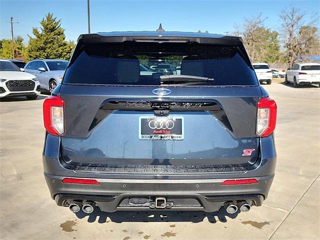 2022 ford explorer st