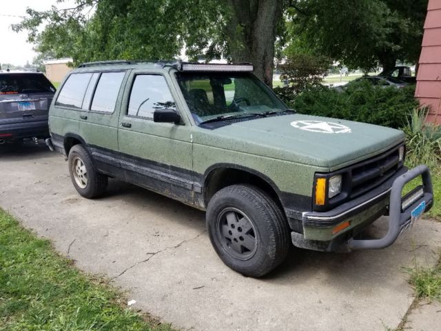 92 chevy s10 blazer sport 4dr 4x4