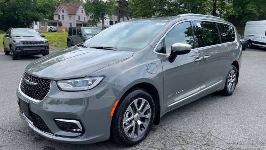 2023 Chrysler Pacifica