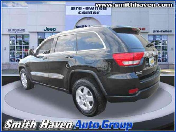 2012 jeep grand cherokee laredo in saint james, ny
