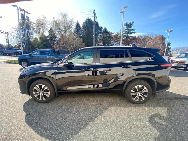 2024 toyota highlander xle