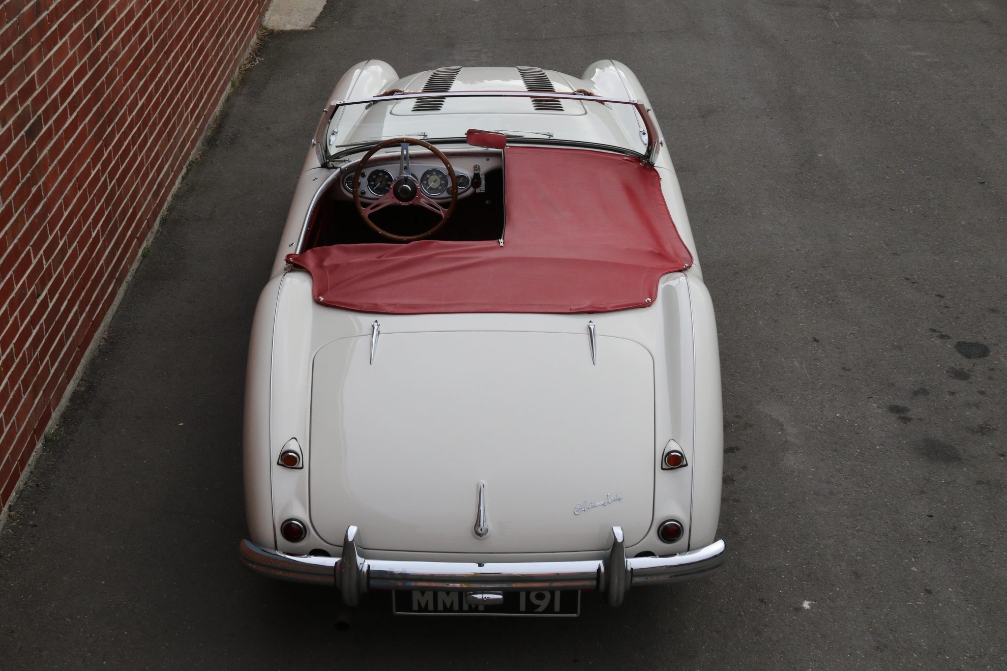 1956 austin-healey 100 bn2 roadster w/ le mans kit