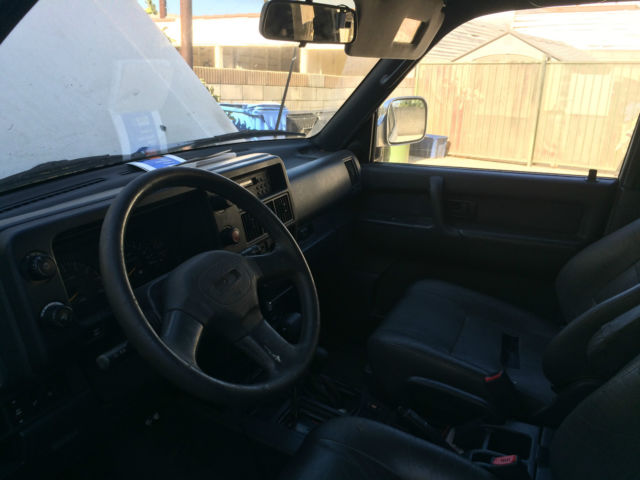 1994 isuzu trooper ls - needs starter, transmission flush, tune up, etc