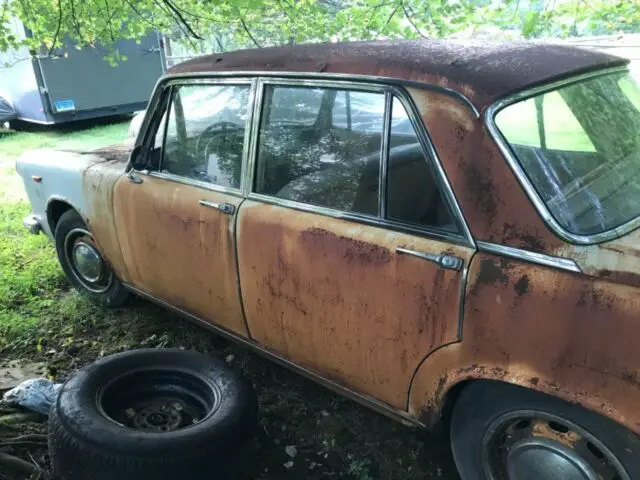 1961 lancia flavia tipo 815, 1500 cc engine 4 door saloon project no reserve