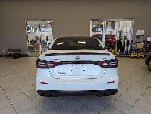 2022 nissan maxima sr in chester, indiana