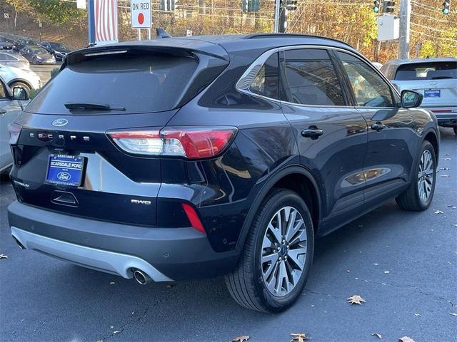 2021 ford escape titanium