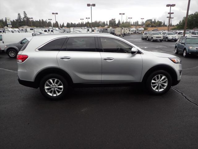 2017 kia sorento lx