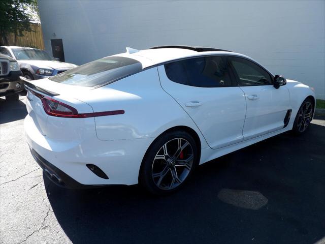 2018 kia stinger gt1 rwd