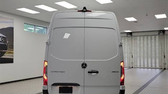 2024 Mercedes-Benz Sprinter